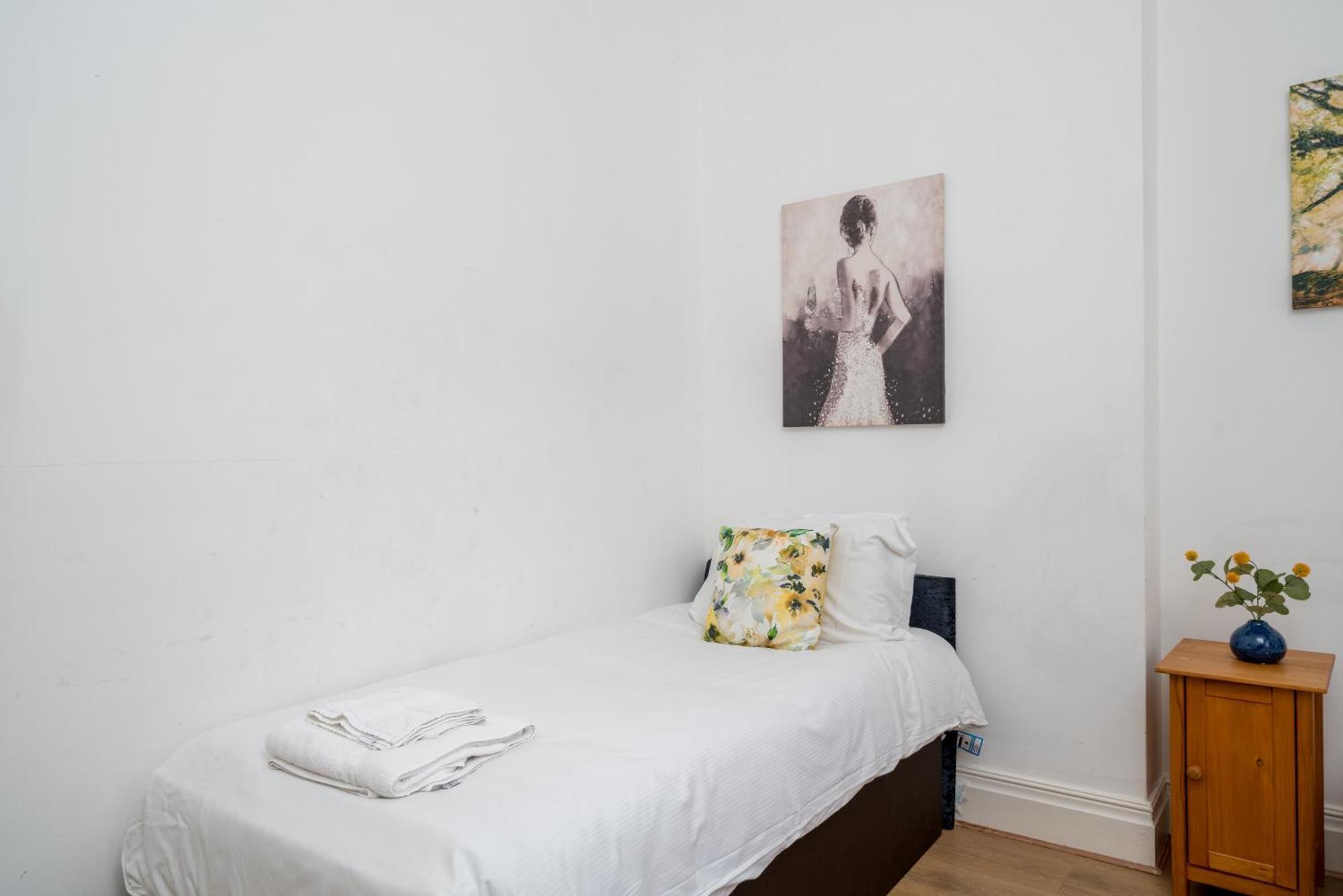 Apartment Cozy 2-bed Group & Family Near Excel, 02 Arena, Airport With Free Parking