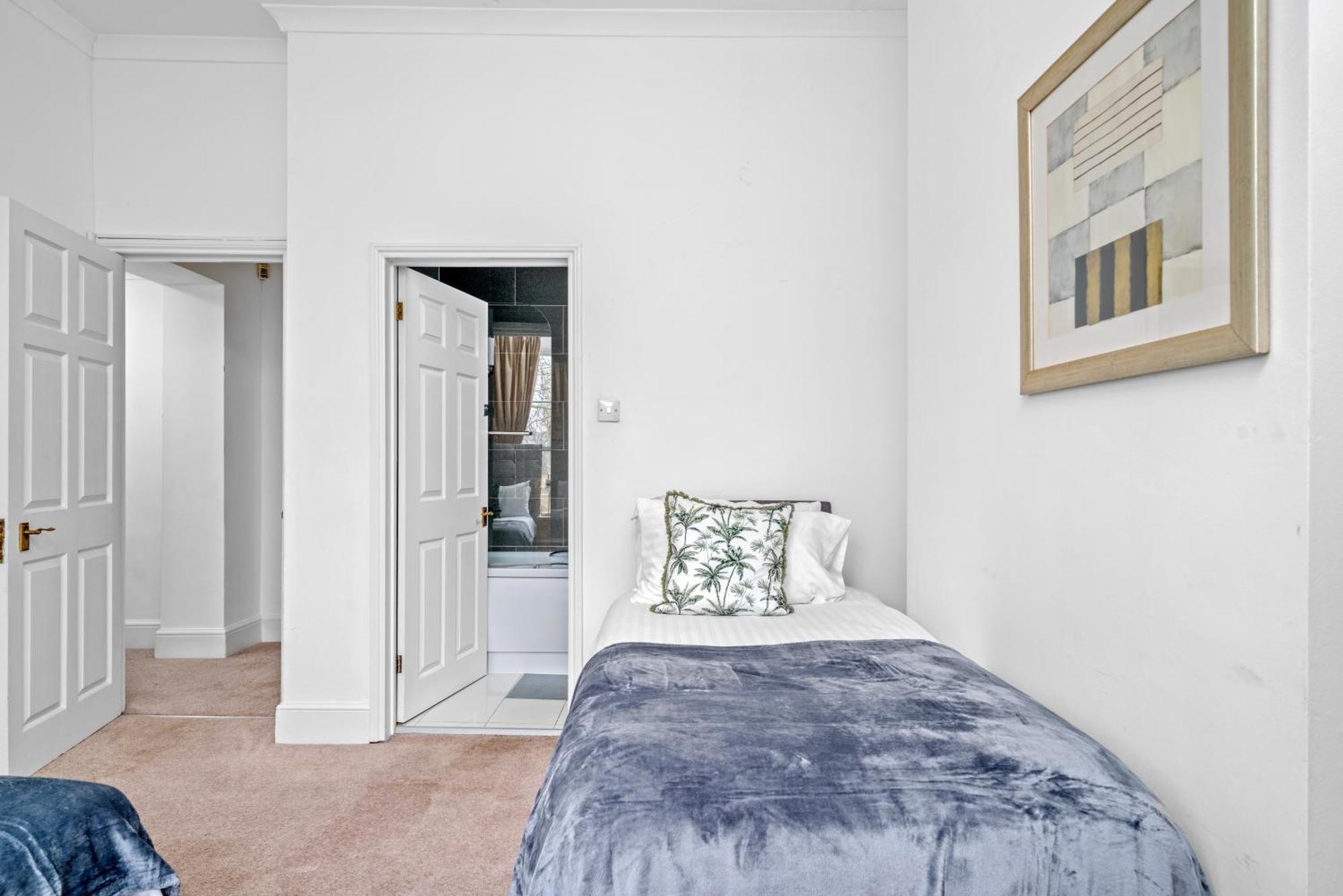 Apartment Cozy 2-bed Group & Family Near Excel, 02 Arena, Airport With Free Parking