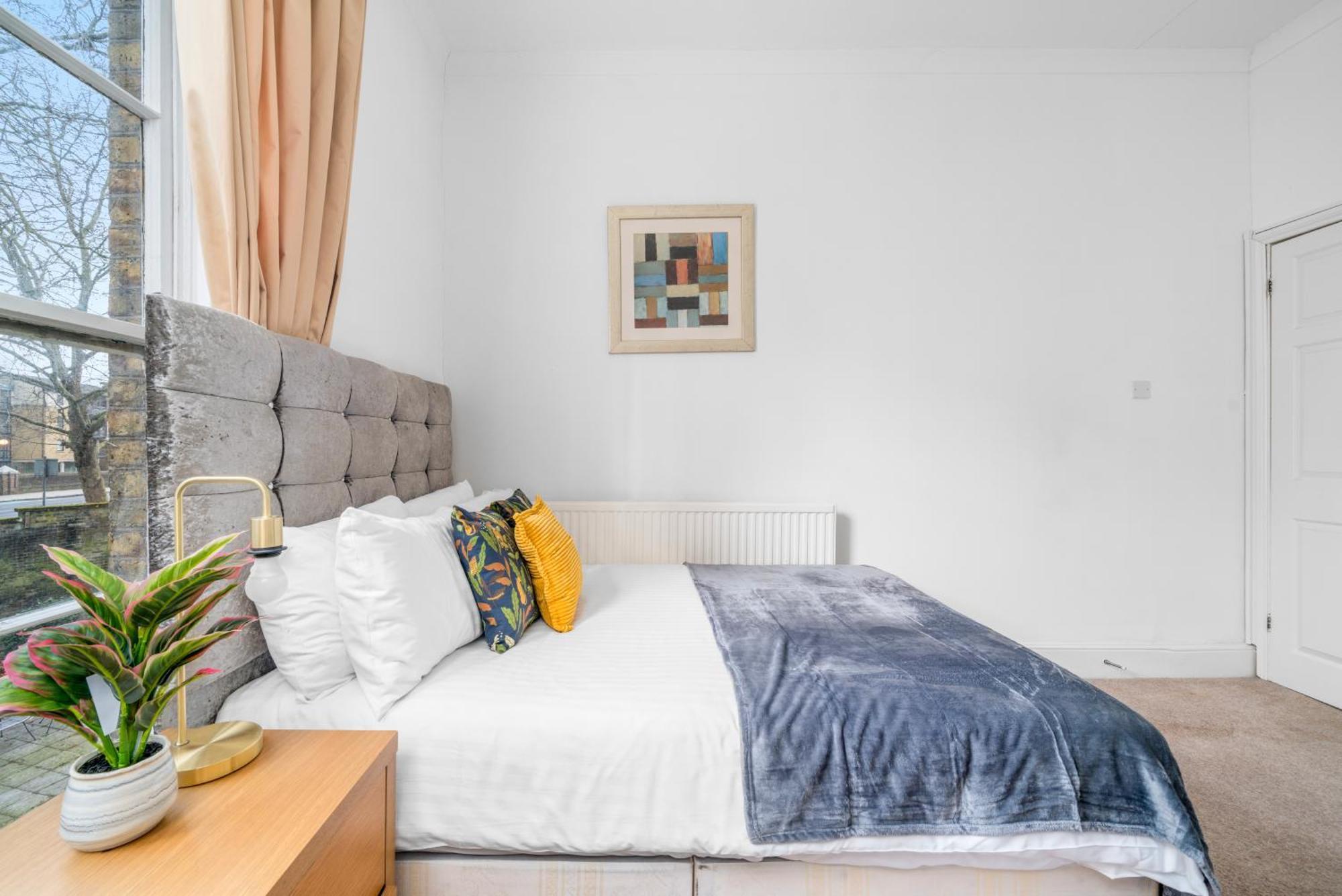Apartment Cozy 2-bed Group & Family Near Excel, 02 Arena, Airport With Free Parking